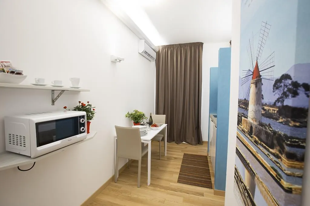 Appartamenti Trapani In 0*,  Italia